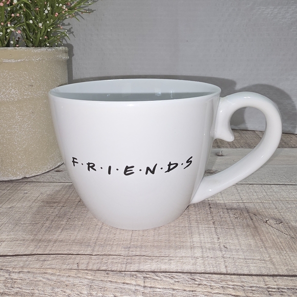 FRIENDS CENTRAL PERK COFFEE MUG BY PALADONE EUC - Picture 2 of 8
